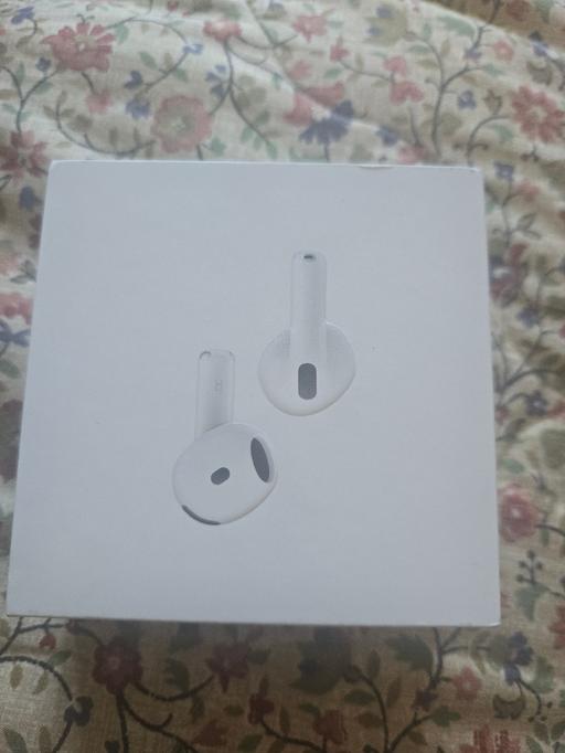 Buy & Sell King`s Cross Central London - Photos for apple airpods 4 with ANC