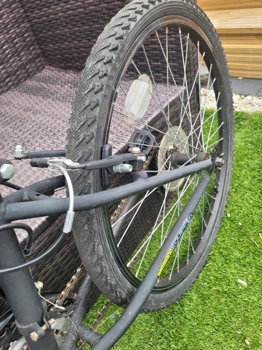 Buy & Sell Gravesend Gravesham - Photos for 8-12 yr old Unisex bike