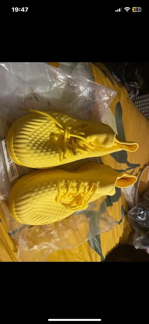 Buy & Sell Orrell Wigan - Photos for Yellow Trainers BRAND NEW