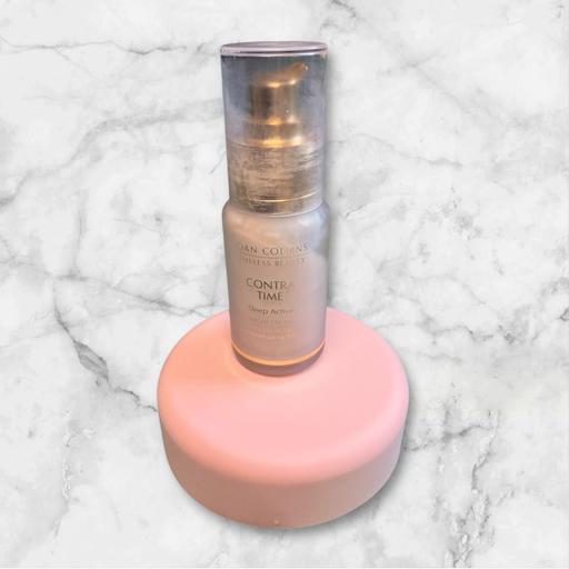 Buy & Sell Barbican Central London - Photos for Joan Collins set beauty