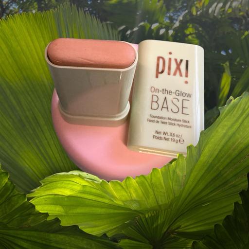 Buy & Sell Barbican Central London - Photos for Pixi bronzer stick