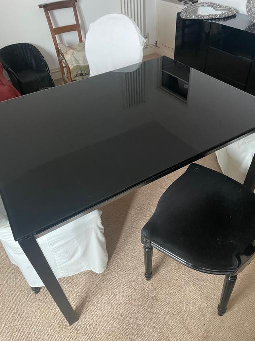 Buy & Sell Abbey Road North West London - Photos for Design solid glass and Louis Chairs