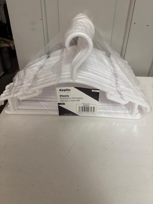Buy & Sell Duckmanton Chesterfield - Photos for Keplin plastic nursery hangers