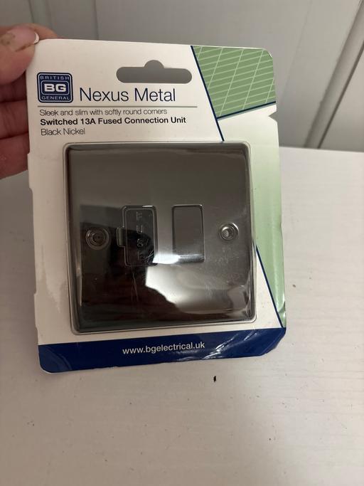 Buy & Sell Duckmanton Chesterfield - Photos for Nexus metal switch