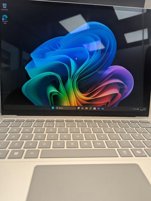 Buy & Sell Harrow Weald Harrow - Photos for Surface Laptop edition 7 with Intel