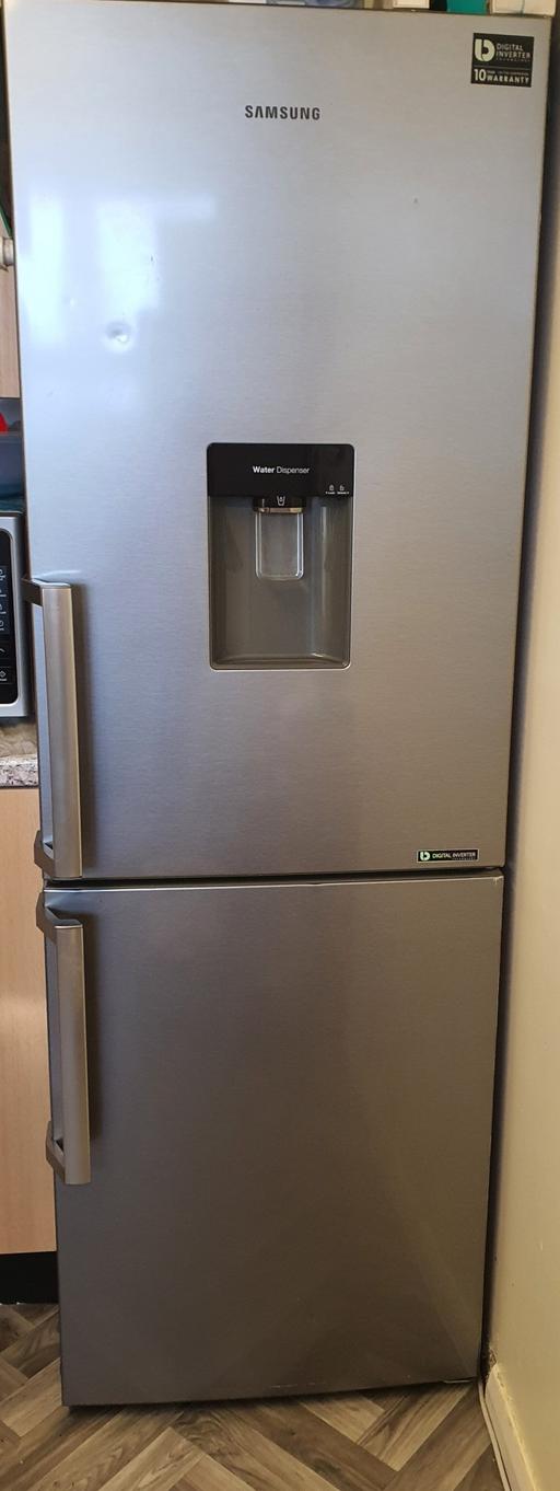 Buy & Sell Canning Town East London - Photos for Samsung 212L Fridge Freezer RB29FWJNDSA