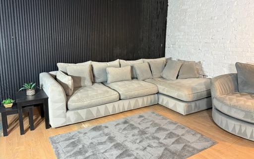 Buy & Sell Irlams O`Th`Height Salford - Photos for Barker Corner Sofa+Matching Swivel Chair