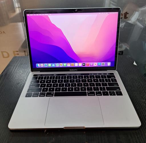 Buy & Sell - Photos for MacBook Pro 2016 13 inch touch bar i5 Process