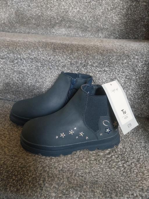 Buy & Sell Essington Wolverhampton - Photos for New. Girls TU Ankle Boots