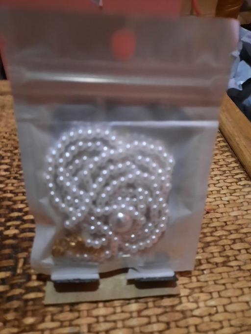 Buy & Sell Woodside South East London - Photos for Woman's Necklace