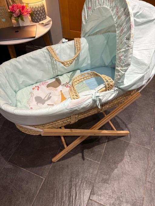 Buy & Sell Ford Sefton - Photos for Baby Basket With Stand & Mattress