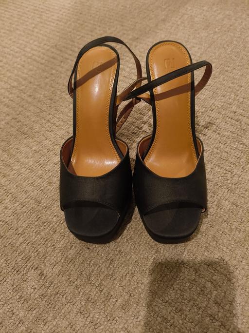 Buy & Sell Catford South East London - Photos for High heels