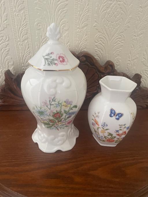 Buy & Sell Stechford Birmingham - Photos for Fine bone chinas pot & vase