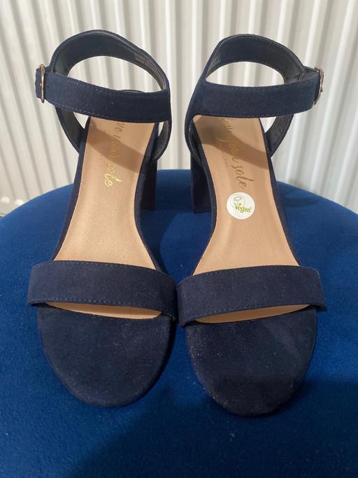 Buy & Sell Rowley Regis Sandwell - Photos for Ladies