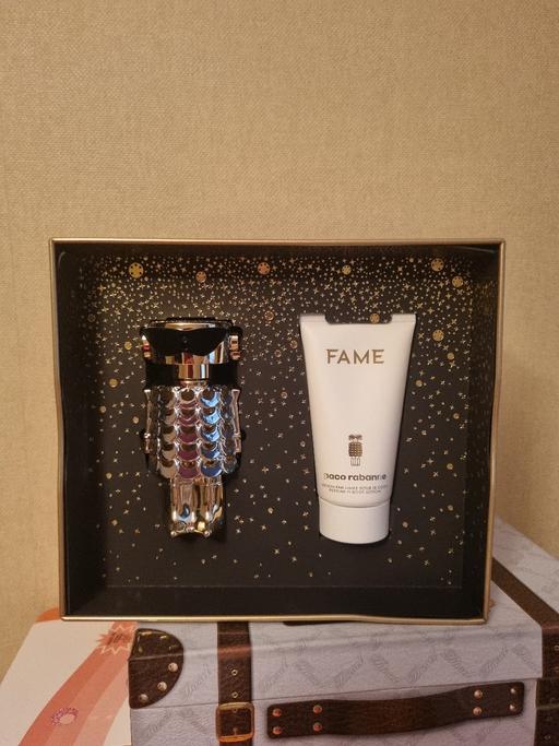 Buy & Sell Grangemouth Falkirk - Photos for perfume