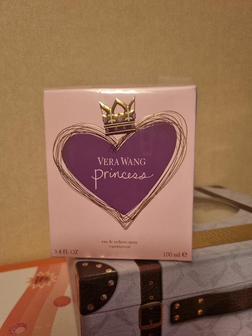 Buy & Sell Grangemouth Falkirk - Photos for perfume