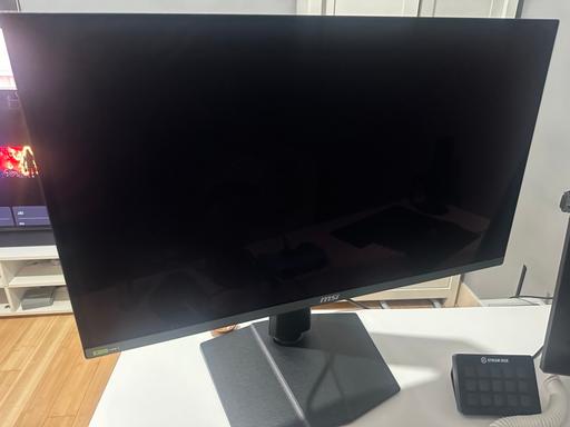 Buy & Sell Blackhorse Road East London - Photos for Msi oled monitor 27urx 4k 240hz