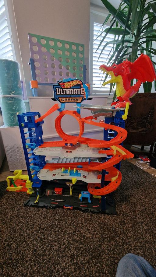 Buy & Sell Hurst Green Dudley - Photos for Hot Wheels Ultimate Garage