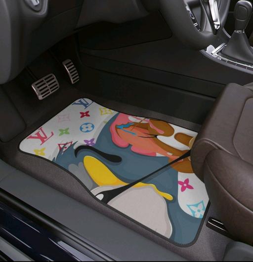 Vehicles Maidstone Kent - Photos for The Tom and Jerry x Louise Vuitton Car Floor