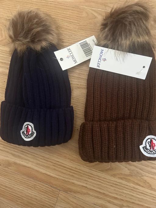Buy & Sell Stockbridge Village Knowsley - Photos for Woolly pull on hats