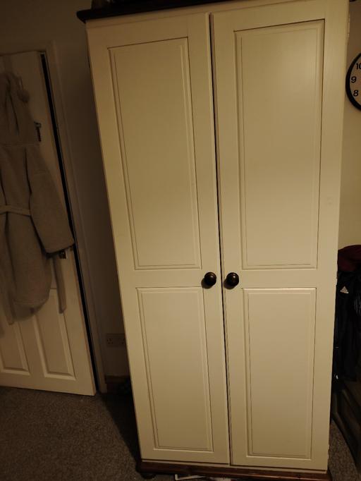 Buy & Sell Chasetown Lichfield - Photos for wardrobe