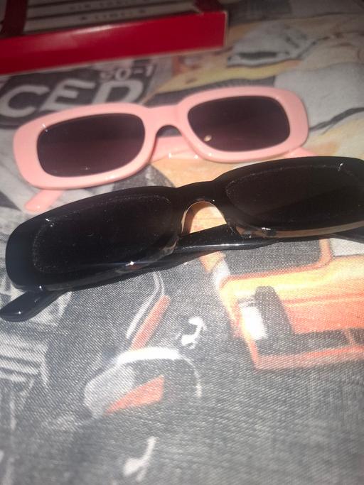 Buy & Sell Dodworth Barnsley - Photos for 2 pairs of girls sunglasses