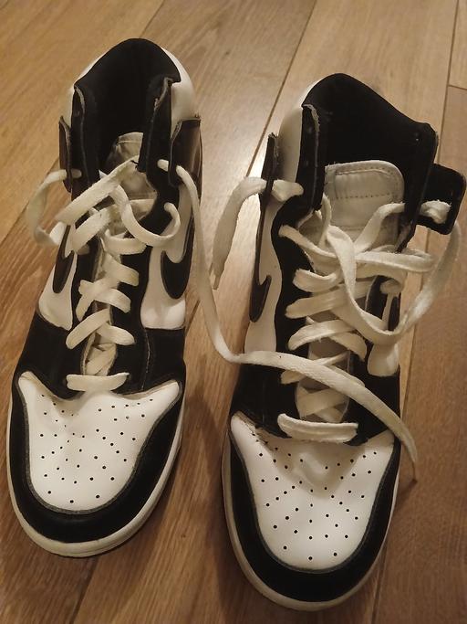 Buy & Sell Crawley Down Mid Sussex - Photos for nike black white trainers