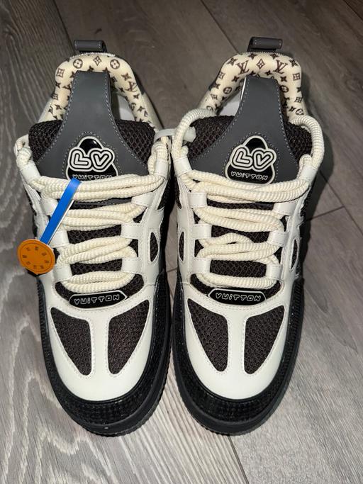 Buy & Sell Wylde Green Birmingham - Photos for LOUIS VUITTON