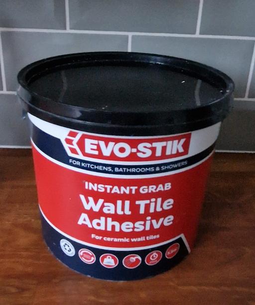 Buy & Sell Thornton-Cleveleys Wyre - Photos for 5ltr TUB OF INSTANT GRAB TILE ADHESIVE NEW