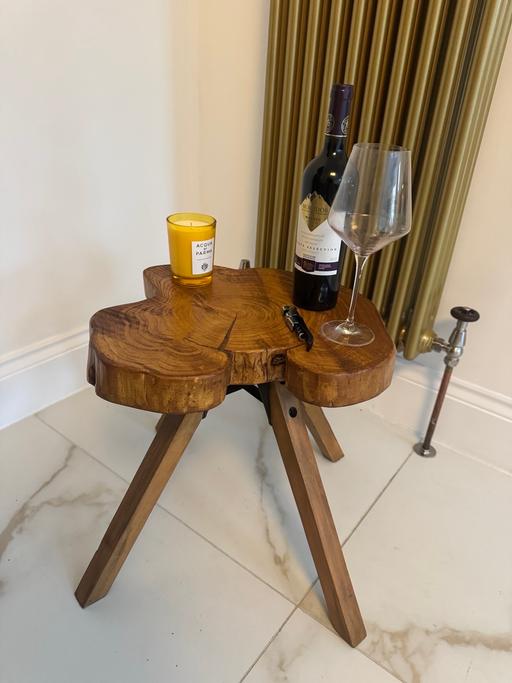 Buy & Sell Timperley Trafford - Photos for Handmade log slice table