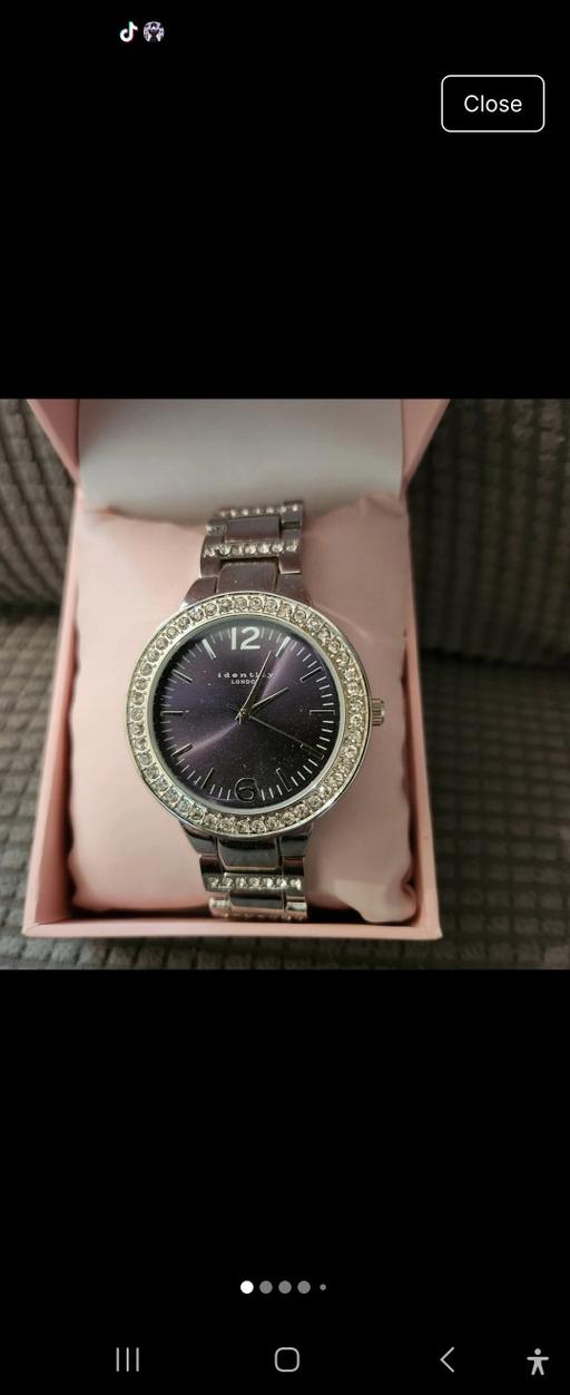 Buy & Sell Stanwell Spelthorne - Photos for identity watch for women