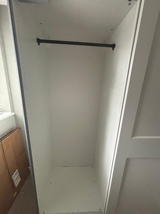 Buy & Sell Bentley Walsall - Photos for White Ikea Style Double Sliding Door Wardrobe
