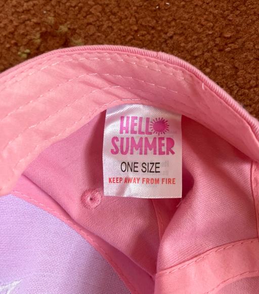 Buy & Sell Mansfield Town Centre Mansfield - Photos for Girls letter ‘E’ cap