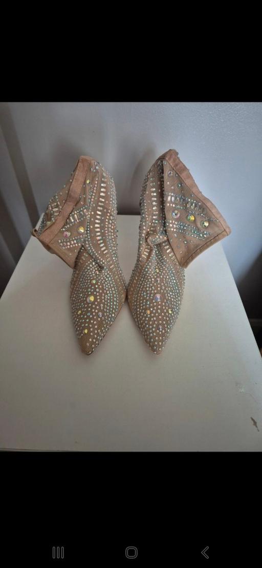 Buy & Sell Wednesfield Wolverhampton - Photos for azelea Wang ankle boots