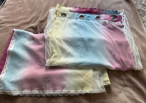 Buy & Sell Mansfield Town Centre Mansfield - Photos for Eyelet rainbow curtains, lace overlay & stars