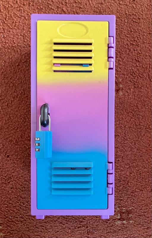 Buy & Sell Forest Town Mansfield - Photos for Toy locker with padlock