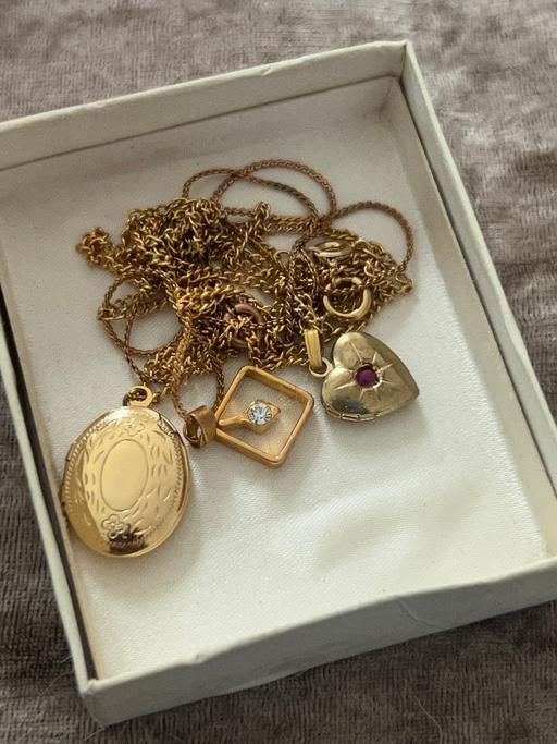 Buy & Sell Ovingdean Brighton - Photos for Vintage necklaces need untangle