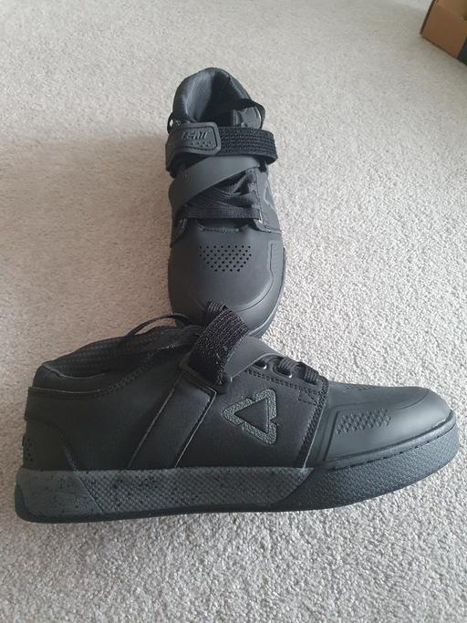 Buy & Sell Cross Lanes Wrexham - Wales - Photos for MTB SHOE