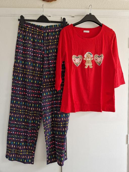 Buy & Sell Ramsgate Thanet - Photos for bn Avon Xmas pyjamas size 12-14