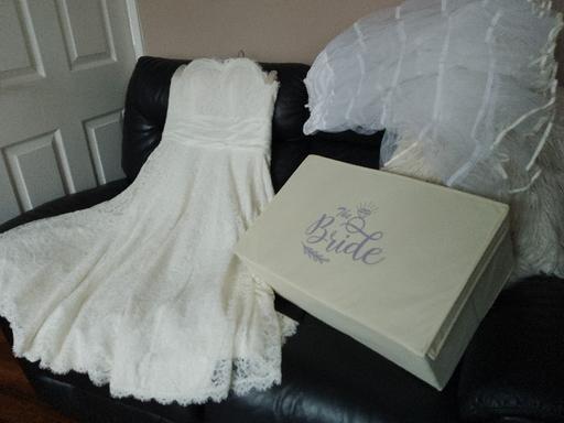 Buy & Sell Oldbury Sandwell - Photos for Bridal dress 10/14 cream