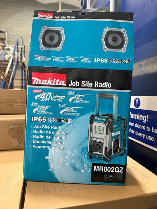 Buy & Sell Purfleet-on-Thames Thurrock - Essex - Photos for MAKITA MR002GZ (BODY ONLY) new