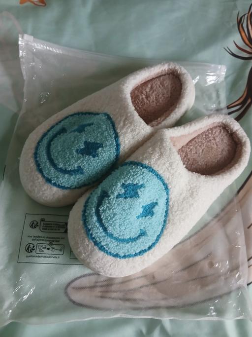 Buy & Sell Bradley Fold Trading Estate Bury - Photos for 42-43 Slippers New