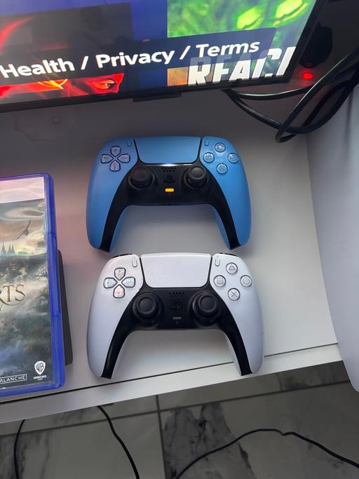 Buy & Sell Essington Wolverhampton - Photos for Ps5 disc version 1tb (800GB) 2 controllers