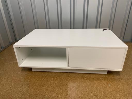 Buy & Sell Loxford East London - Photos for White Coffee Table with LED lighting