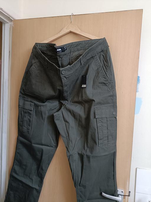Buy & Sell Kettering North Northamptonshire - Photos for Jacamo Cargo trousers W42 Regular