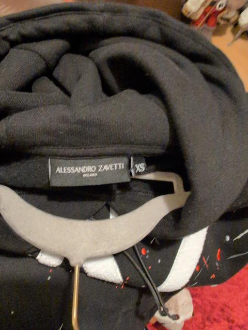 Buy & Sell Parkgate Industrial Estate Cheshire East - Photos for Alesandro Zavetti Hoodie