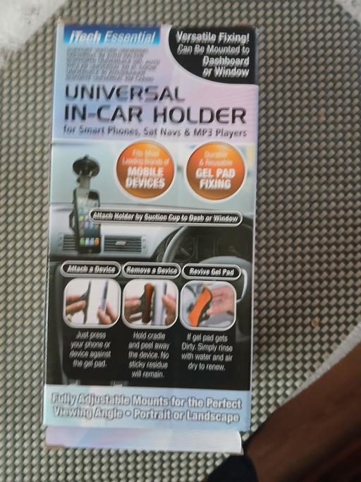 Buy & Sell Ifield Crawley - Photos for Universal car holder for phones,