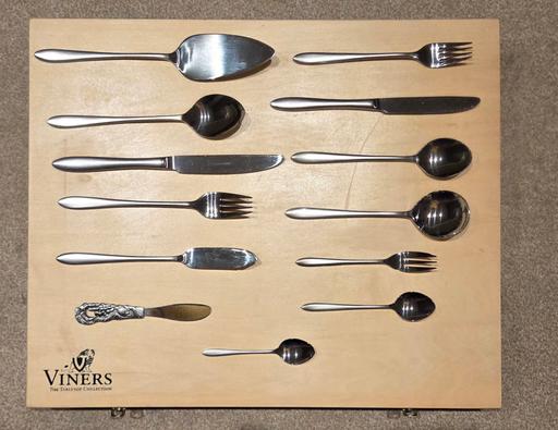 Buy & Sell Woodley Wokingham - Photos for Viners 87 Piece Tabletop Collection Stainless