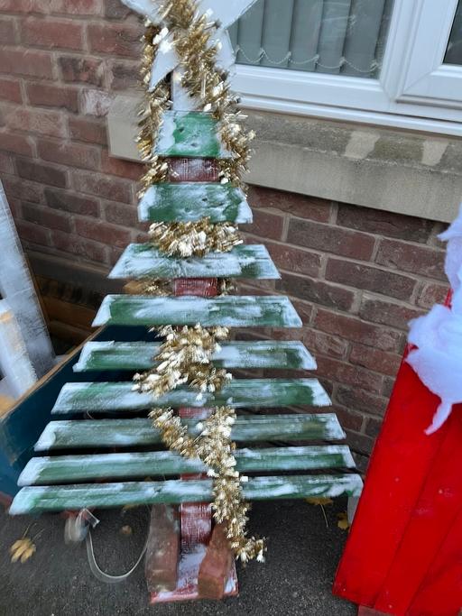 Buy & Sell Wadworth Doncaster - Photos for Wooden Christmas features