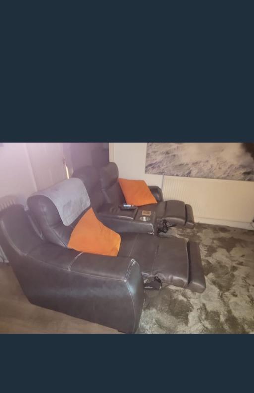 Buy & Sell Radcliffe Bury - Photos for Black recliner sofa